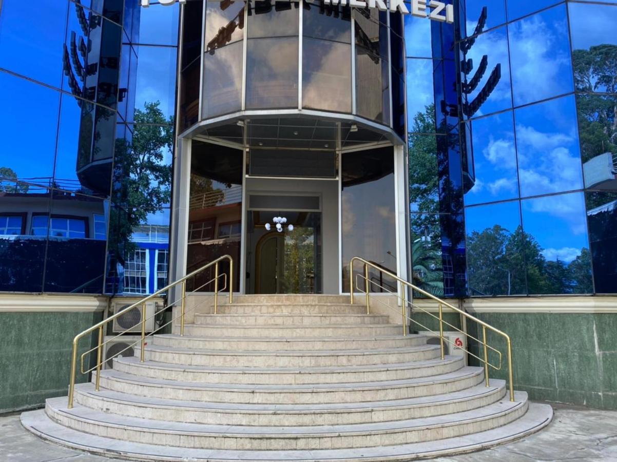 Hotel Genatsvale Batumi Bagian luar foto