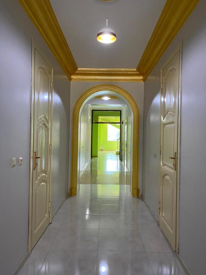 Hotel Genatsvale Batumi Bagian luar foto